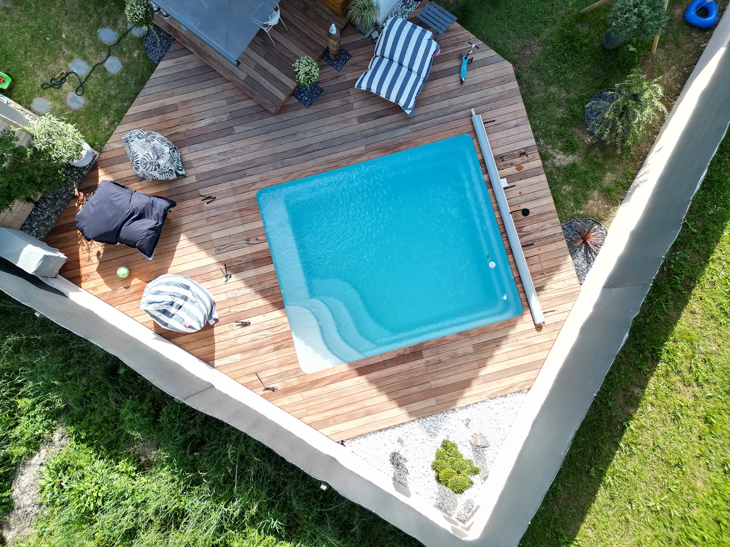 Piscine monobloc coque charly 4 pisciniste seysses toulouse muret